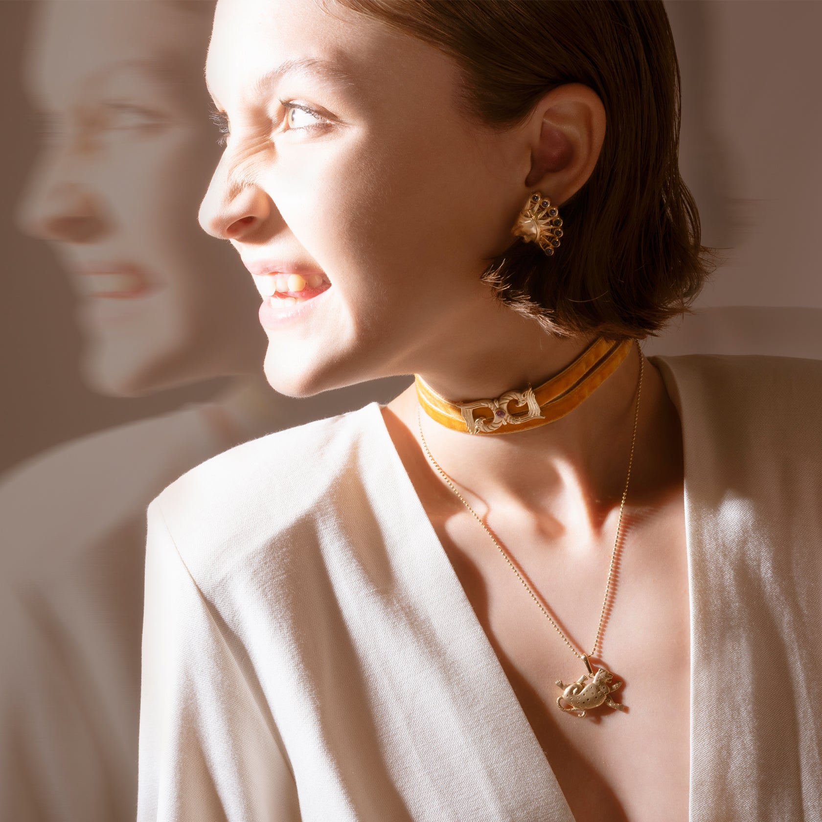 GRIFFINS TOTEM CHOKER NECKLACE